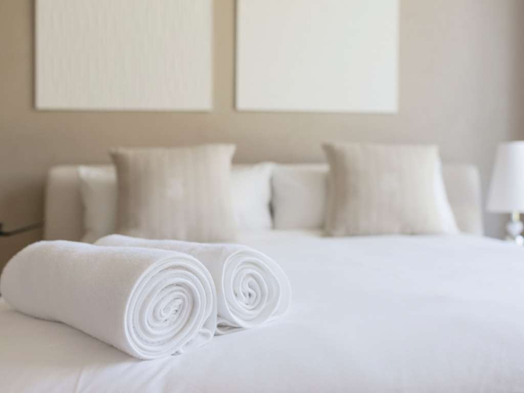 Golden Tulip Warri Airport Hotel Effurun Екстер'єр фото